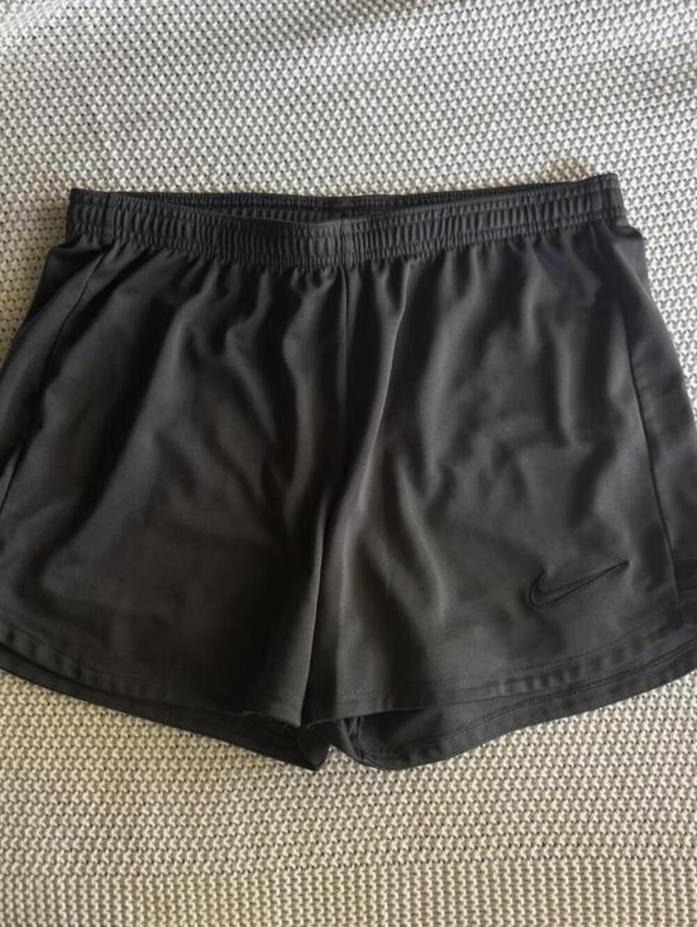 Nike Women's Black Dri Fit Shorts Medium